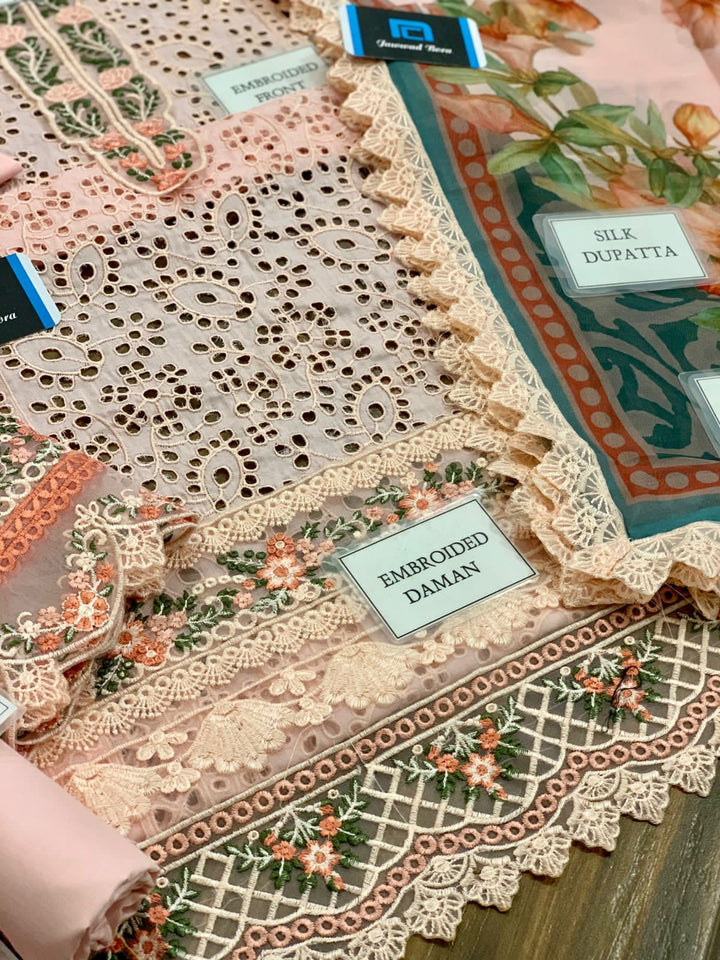 Sadia Asad Lawn Suit-Aarasta