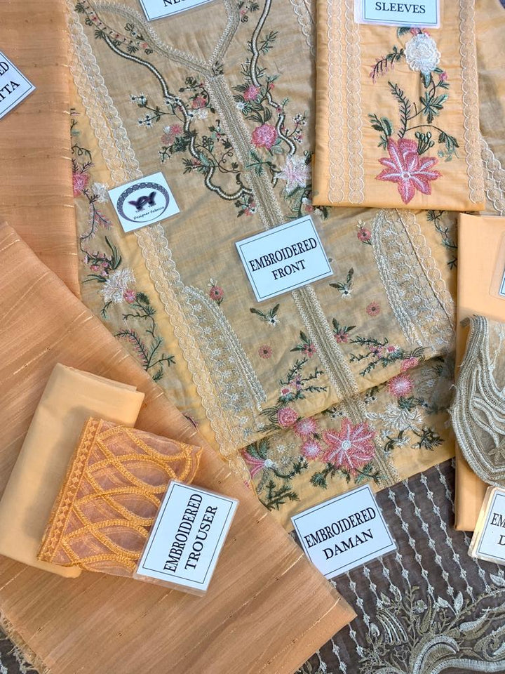 Sana Safinaz Lawn Suit-Aarasta