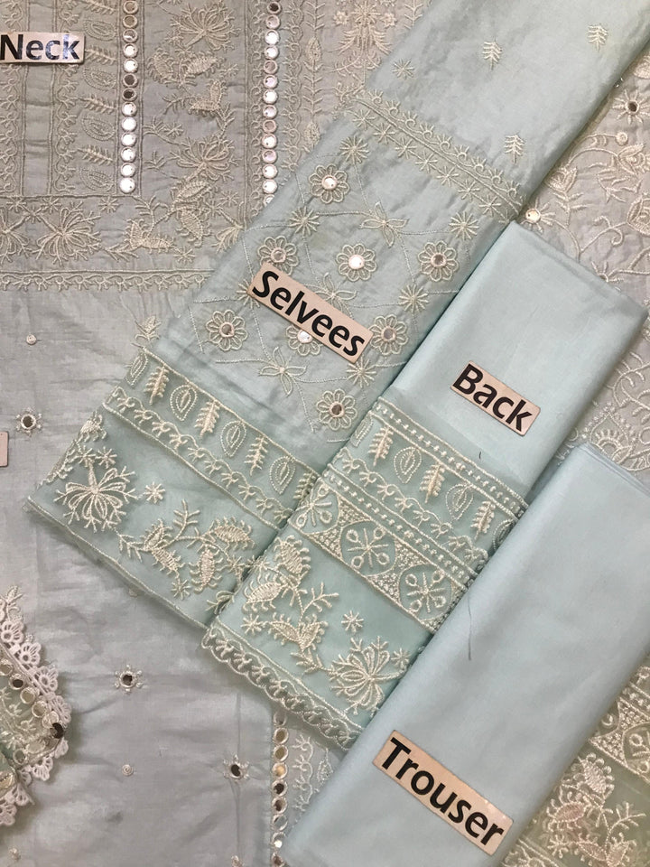 Sobia Nazir Lawn Suit-Aarasta