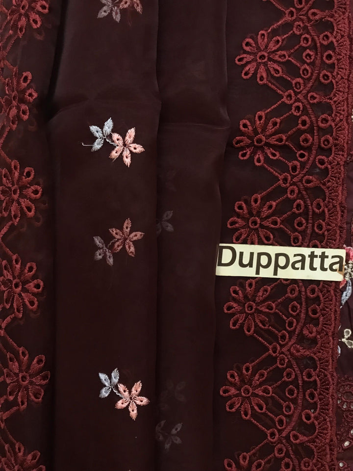 Sobia Nazir Lawn Suit-Aarasta