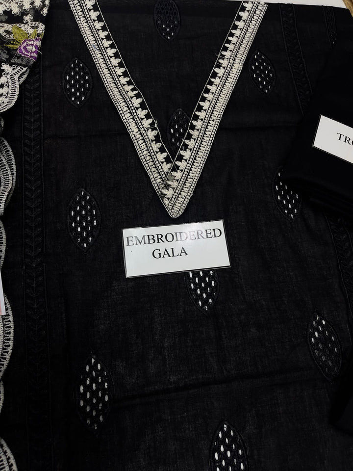 Zarqash Lawn Suit-Aarasta