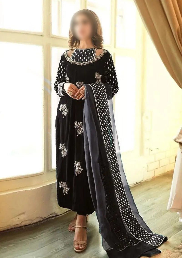 Afrozeh Velvet Suit-Black-Velvet-Aarasta