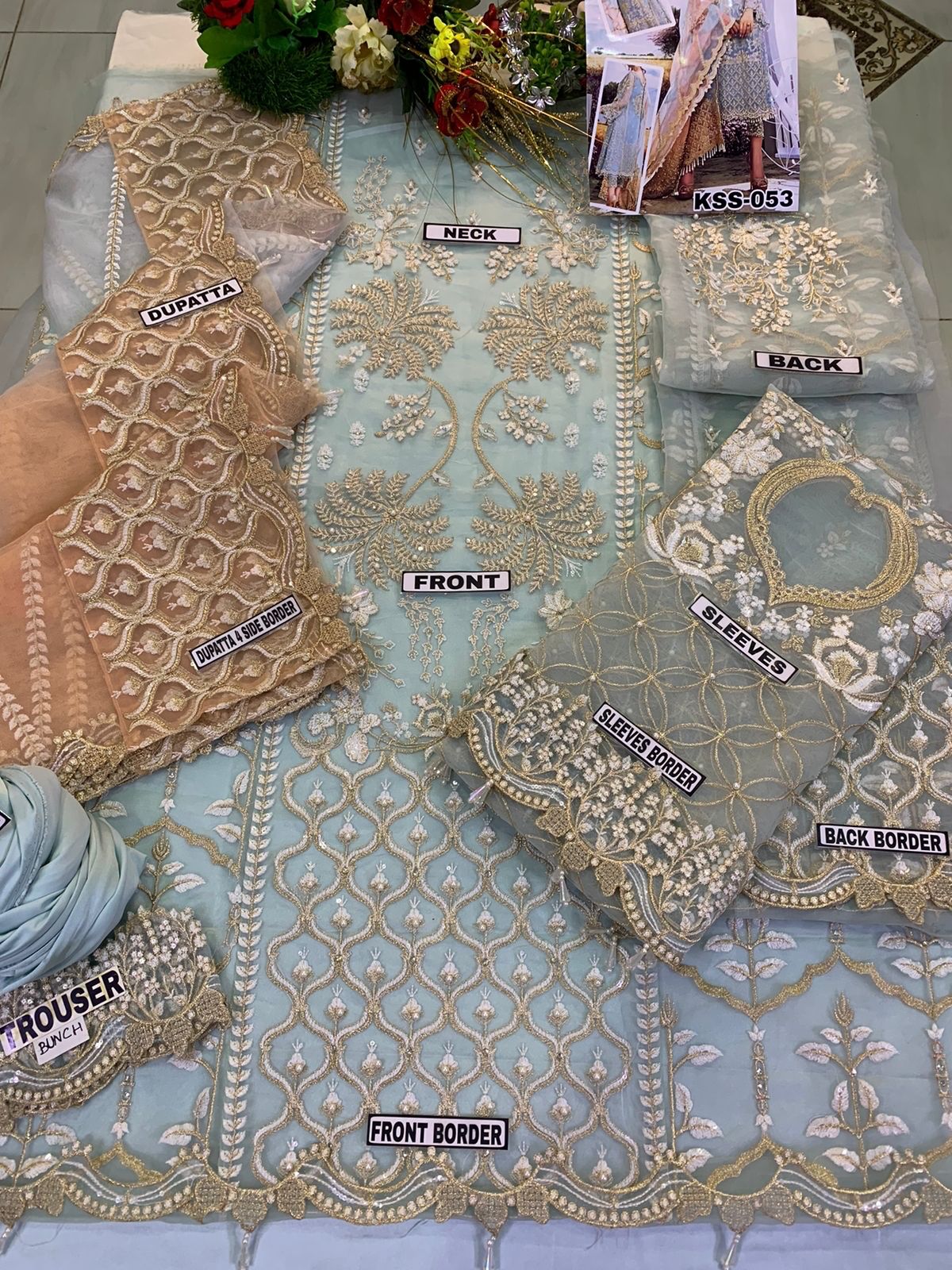 Agha Noor Organza Suit-Aarasta