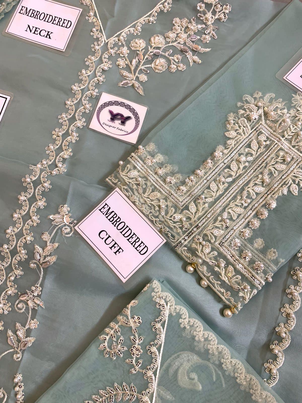 Agha Noor Organza Suit-Aarasta