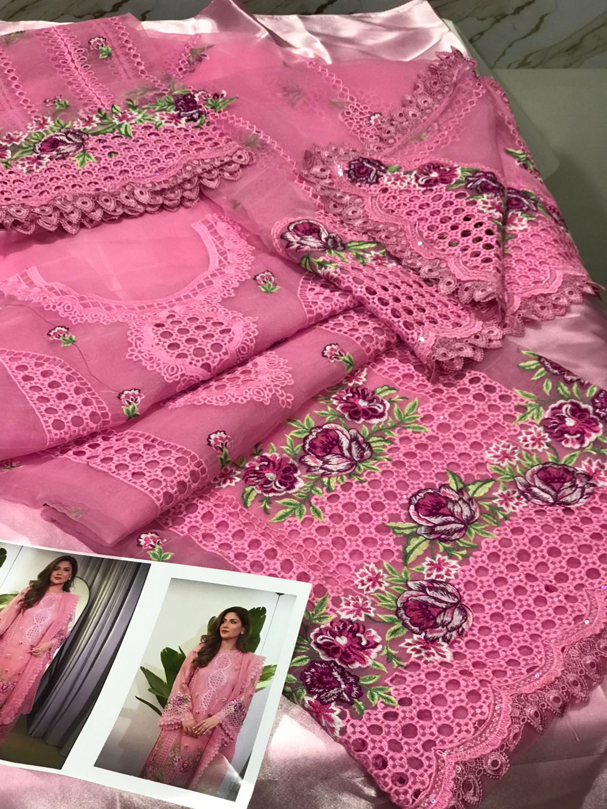 Aneela's Organza Suit-Aarasta