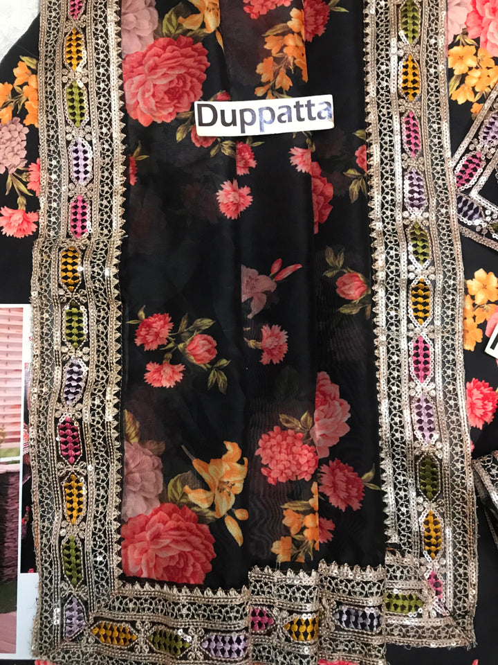 Aneela's Silk Suit-Aarasta