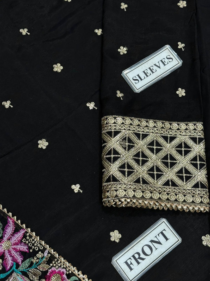 Aneela's Silk Suit-Aarasta