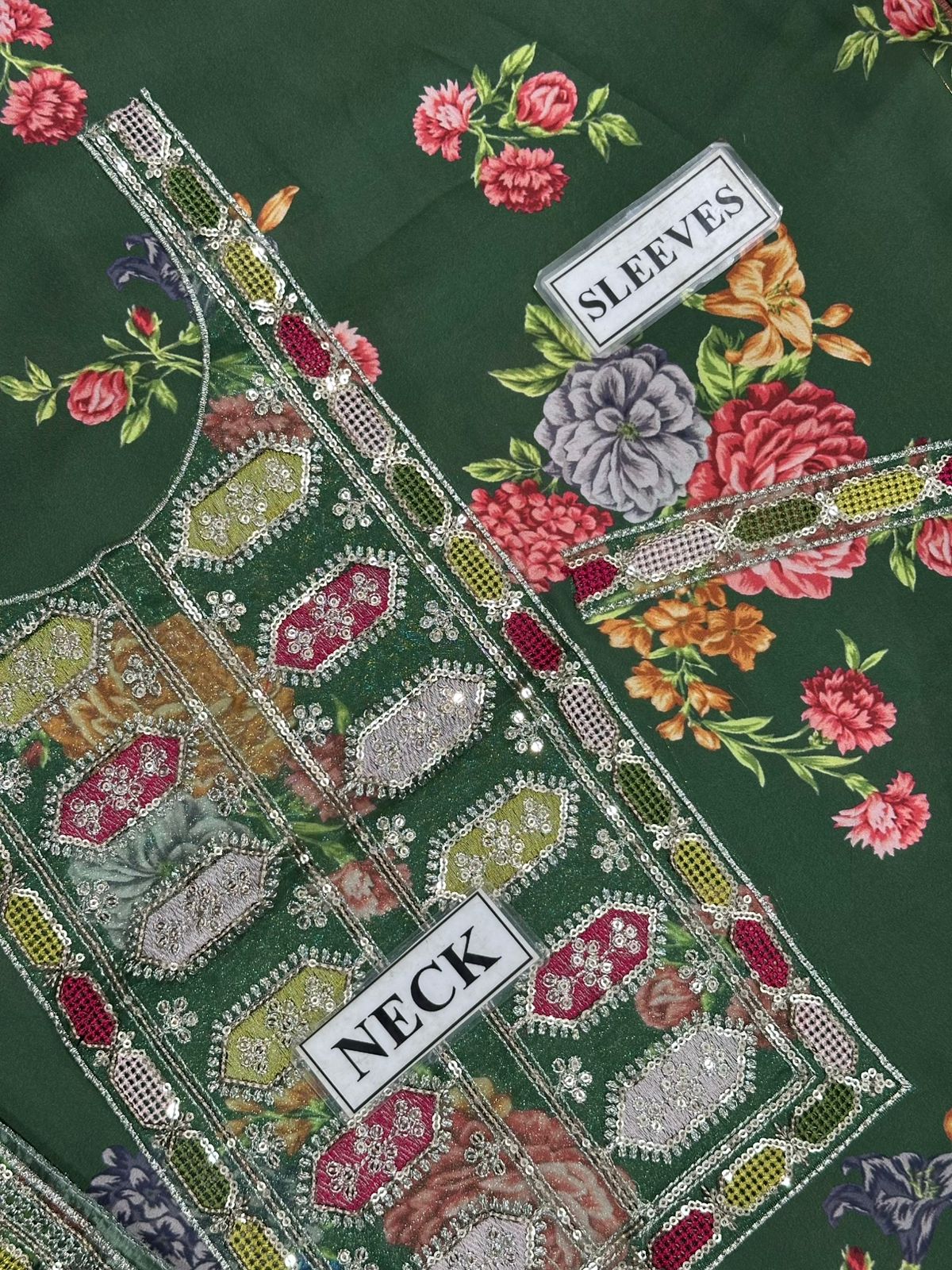 Aneela's Silk Suit-Aarasta