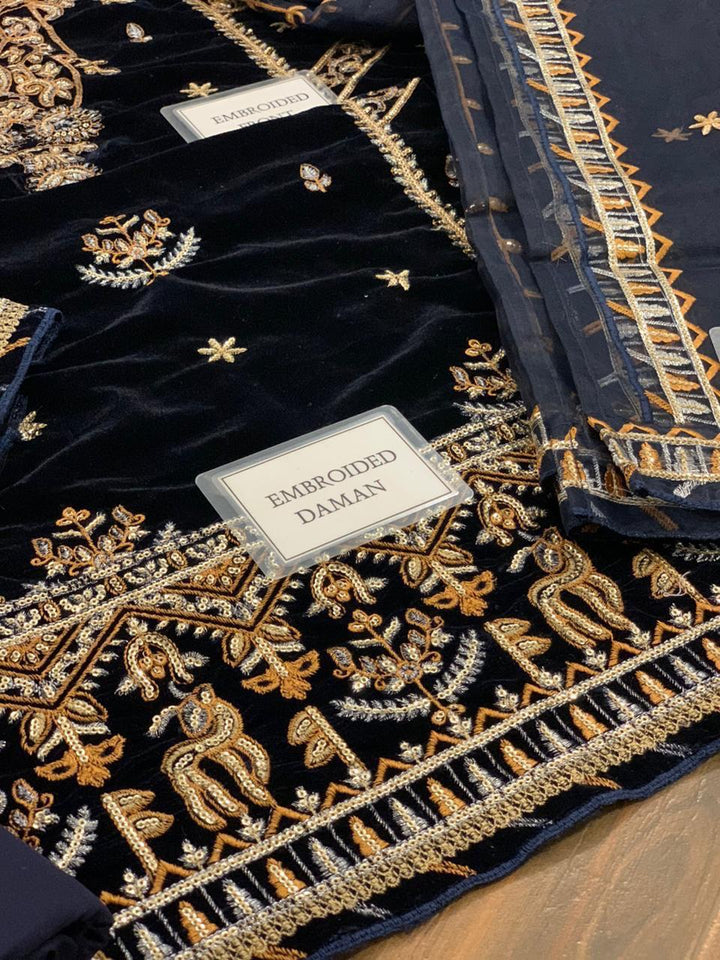 Asim Jofa Velvet Suit-Aarasta