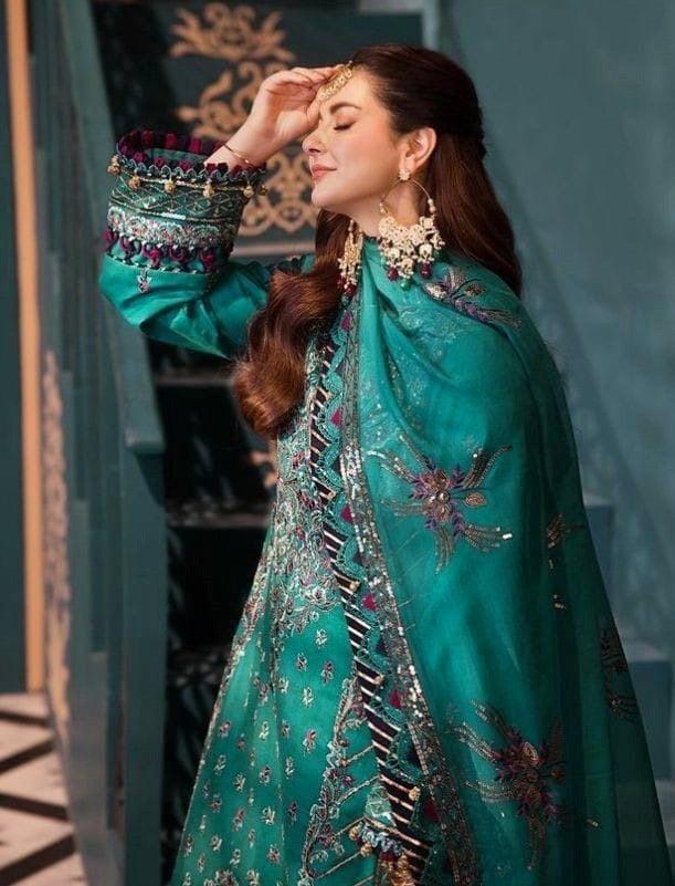 Asim Jofa Chiffon Suit-Aarasta