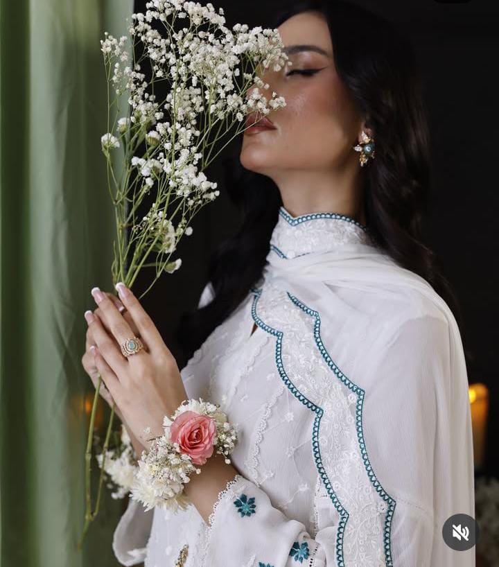 Azure Chiffon Suit-Aarasta