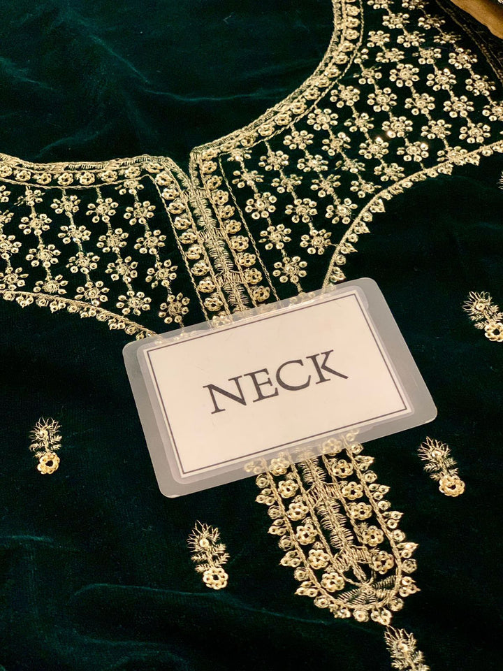 Jazmin Velvet Suit-Aarasta