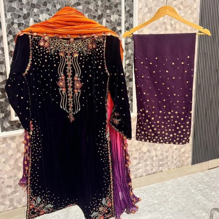 Baroque Velvet Suit-Aarasta