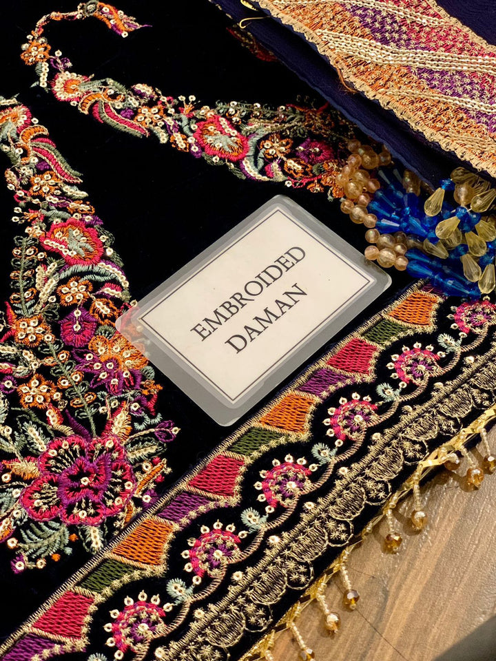 Jazmin Velvet Suit-Aarasta