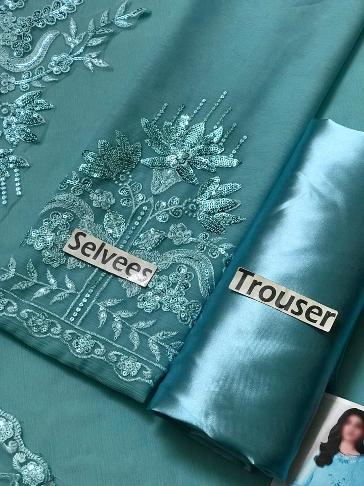 Baroque Chiffon Suit-Aarasta