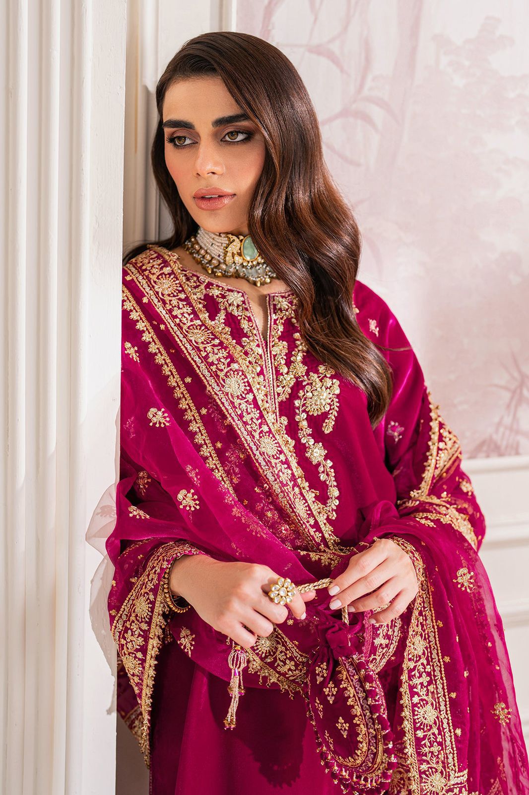 Baroque Velvet Suit-Aarasta