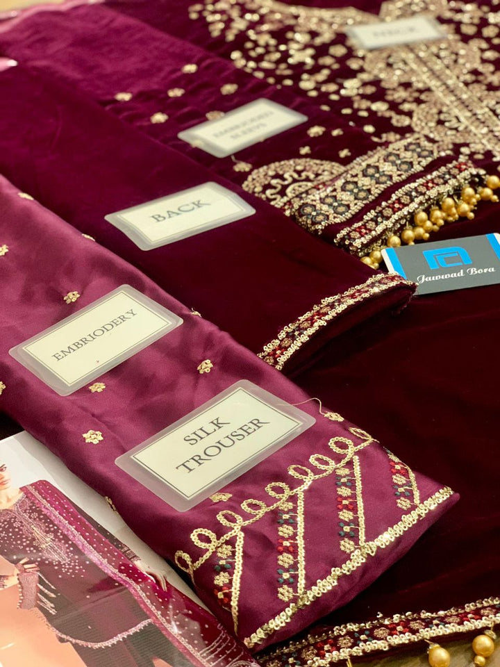 Jazmin Velvet Suit-Aarasta