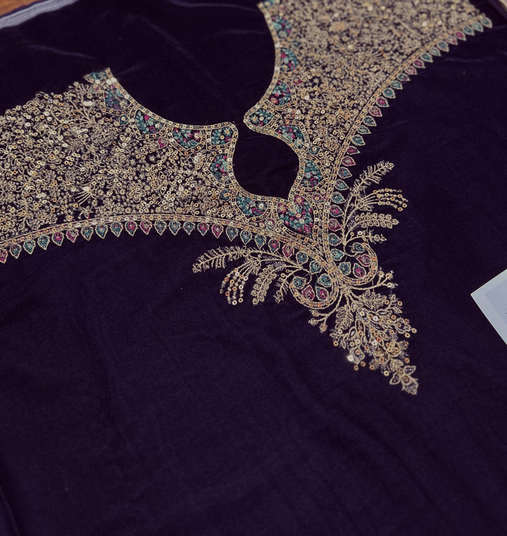 Jazmin Velvet Suit-Aarasta