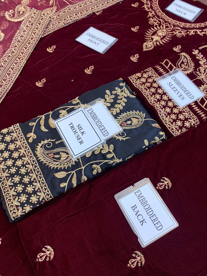 Jazmin Velvet Suit-Aarasta