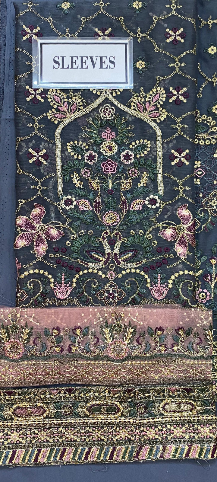 Baroque Chiffon Suit-Aarasta