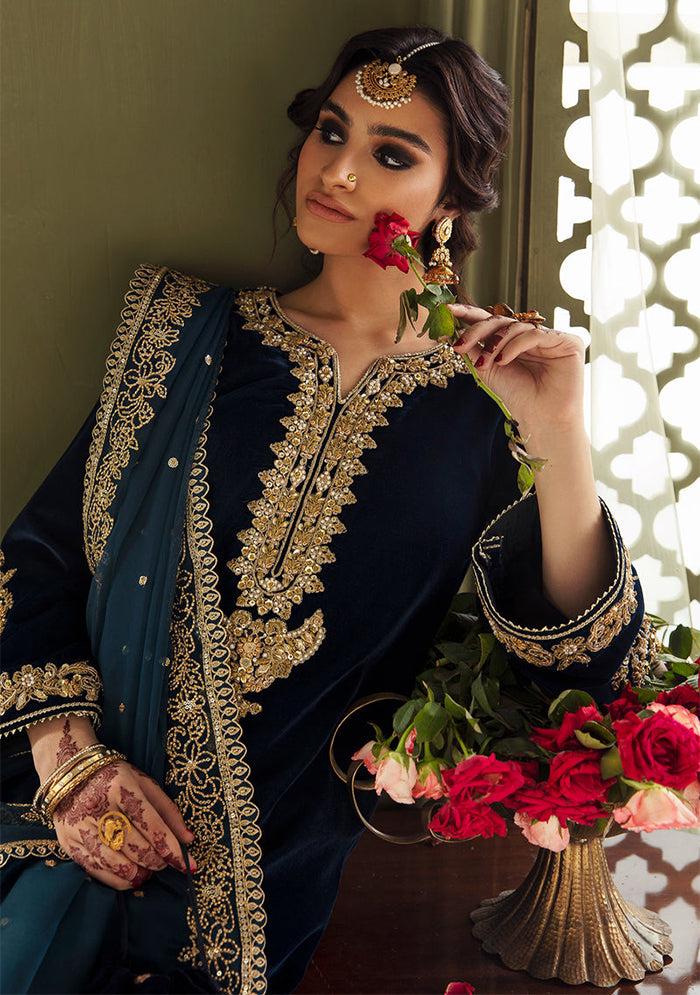 Baroque Velvet Suit-Aarasta