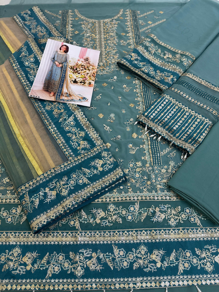 Charizma Chiffon Suit-Aarasta