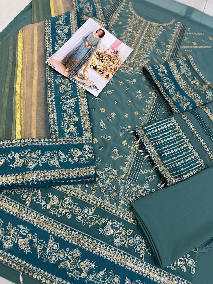 Charizma Chiffon Suit-Aarasta