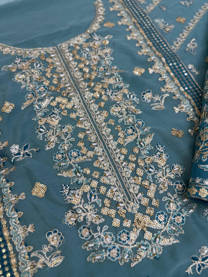 Charizma Chiffon Suit-Aarasta