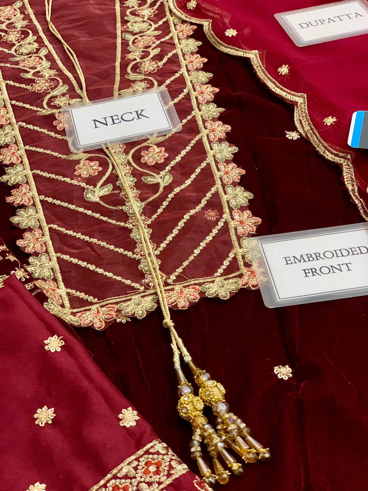 Emaan Adeel Velvet Suit-Aarasta