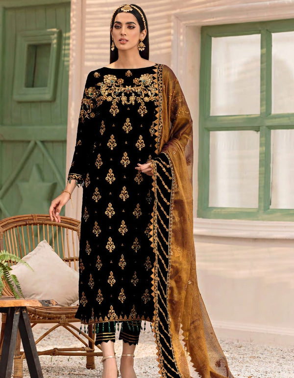 Emaan Adeel Velvet Suit-Black-Velvet-Aarasta
