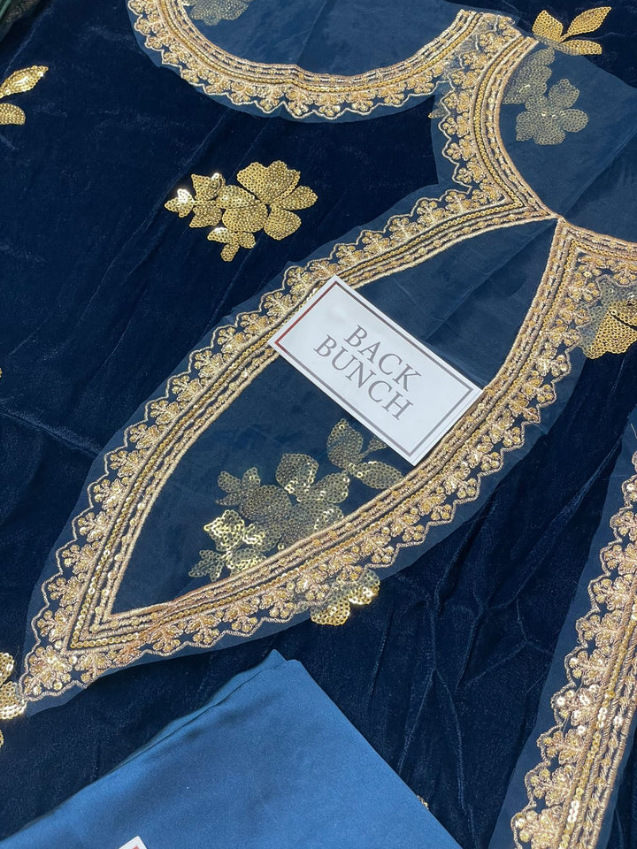 Iznik Velvet Suit-Aarasta