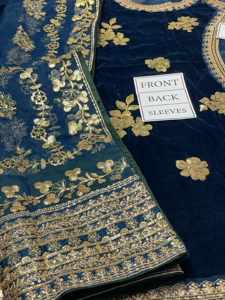 Iznik Velvet Suit-Aarasta