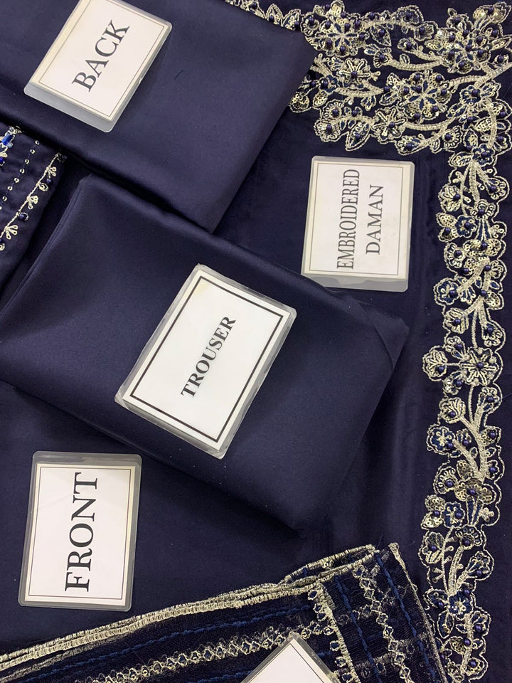 Iznik Silk Suit-Aarasta