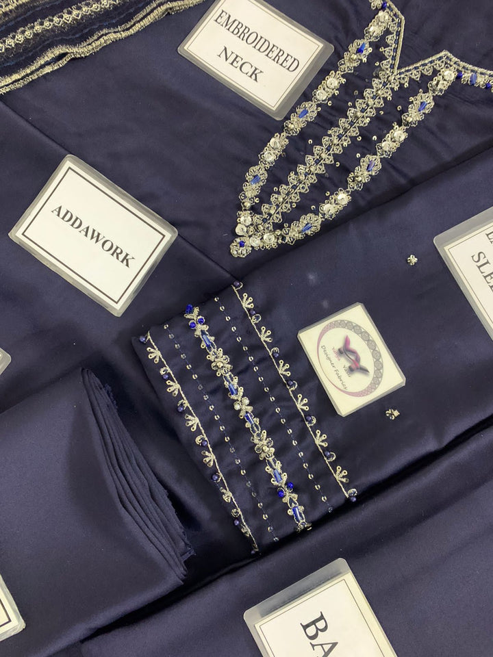 Iznik Silk Suit-Aarasta