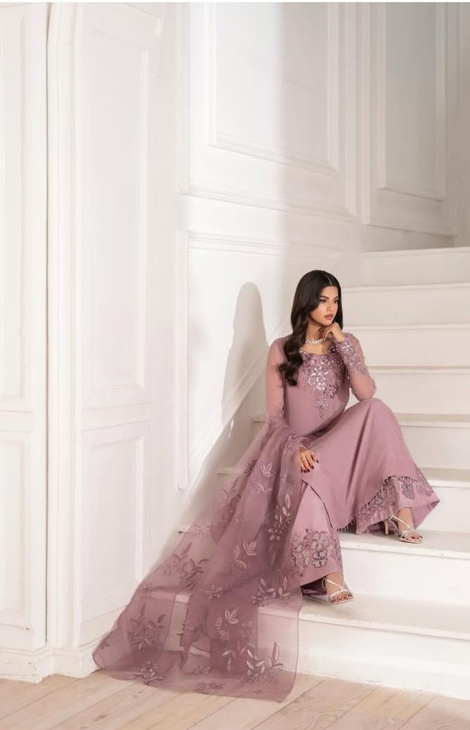 Iznik Chiffon Suit-Aarasta