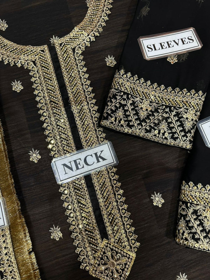 Kanwal Malik Chiffon Suit-Aarasta