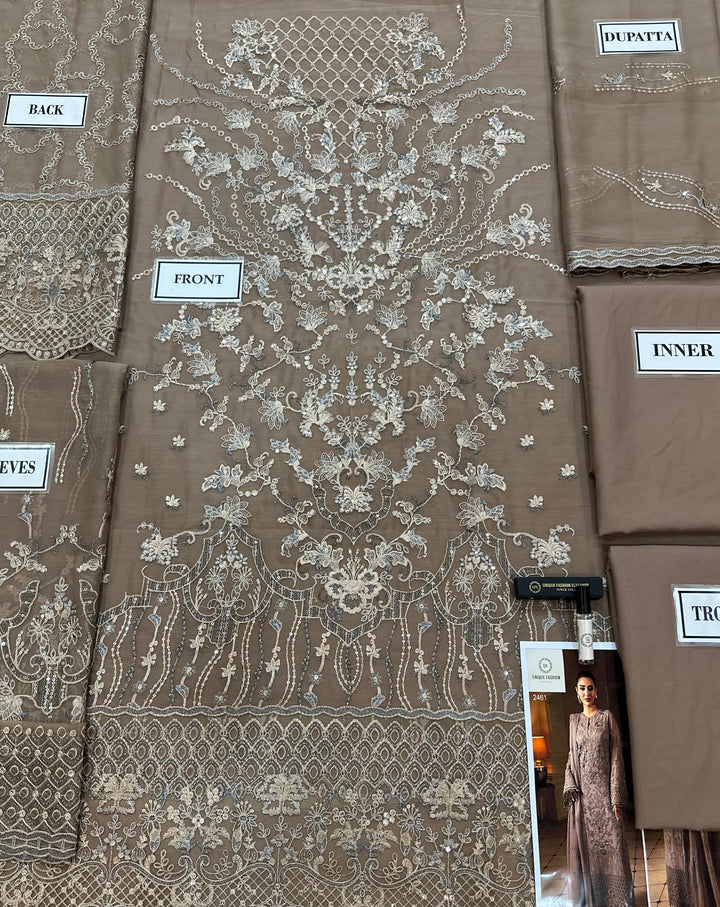 Laavish Chiffon Suit-Aarasta