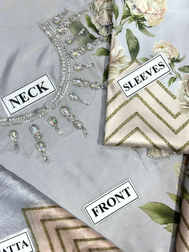 Lulusar Silk Suit-Aarasta