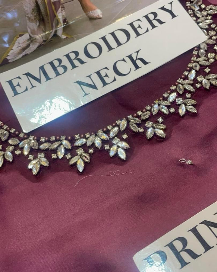 Lulusar Silk Suit-Aarasta