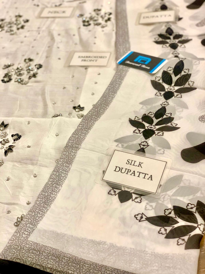 Lulusar Silk Suit-Aarasta