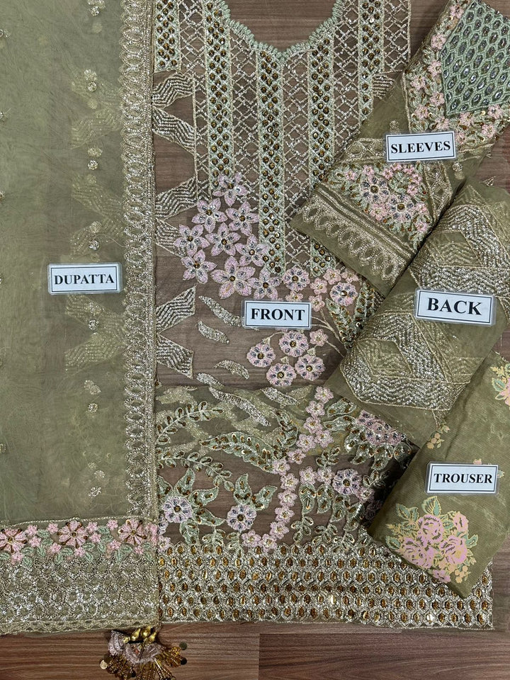 Maryam Hussain Net Suit-Aarasta