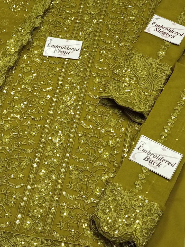 Maya Ali Organza Suit-Aarasta