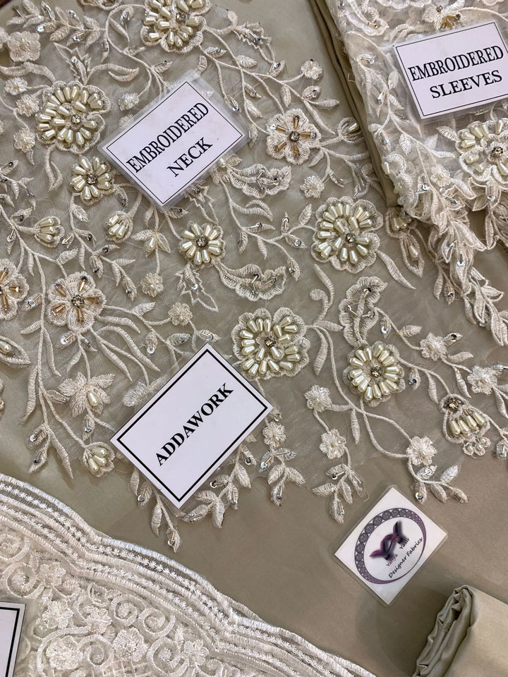 Musferah Saad Silk Suit-Aarasta