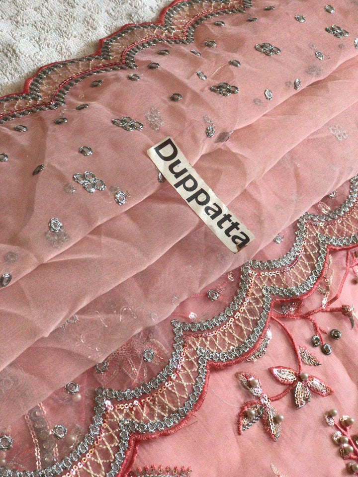 Mushq Organza Suit-Aarasta