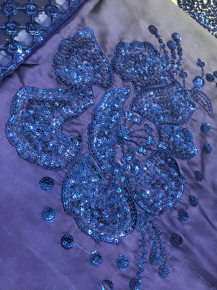 Nureh Silk Suit-Aarasta