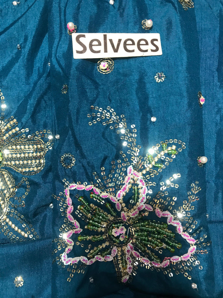Nureh Silk Suit-Aarasta