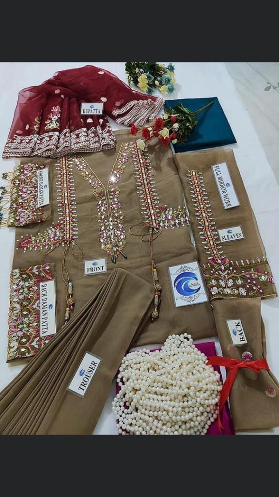 Nida Azwer Organza Suit-Aarasta