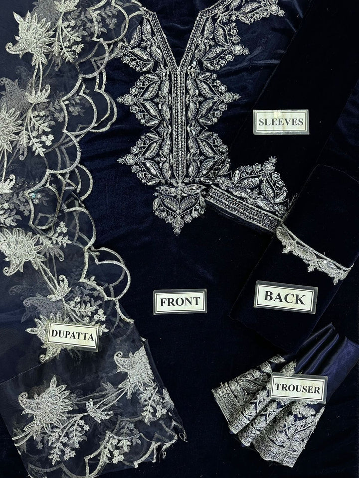 Sania Maskatiya Velvet Suit-Aarasta