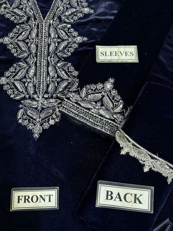 Sania Maskatiya Velvet Suit-Aarasta