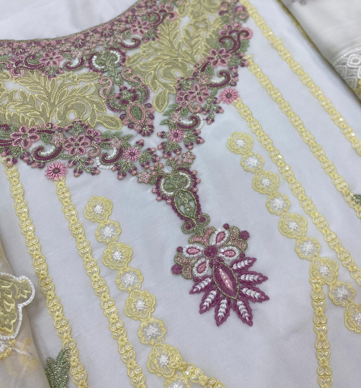 Dastak Chiffon Suit-Aarasta